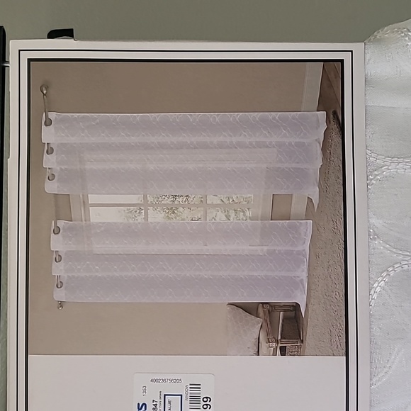 Threadhouse Accents Sheer Curtains With Embroidered Design 2 Panels